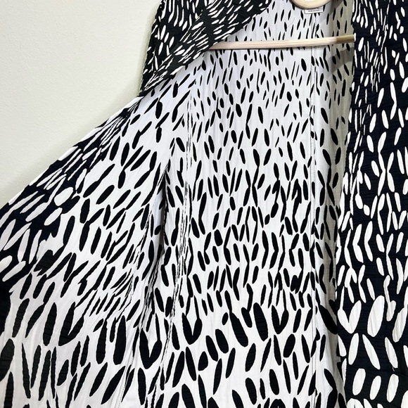 EMMELLE NYC Open Front Kimono Coat Layer Black White Jacket Size Large Luxury - Picture 6 of 14